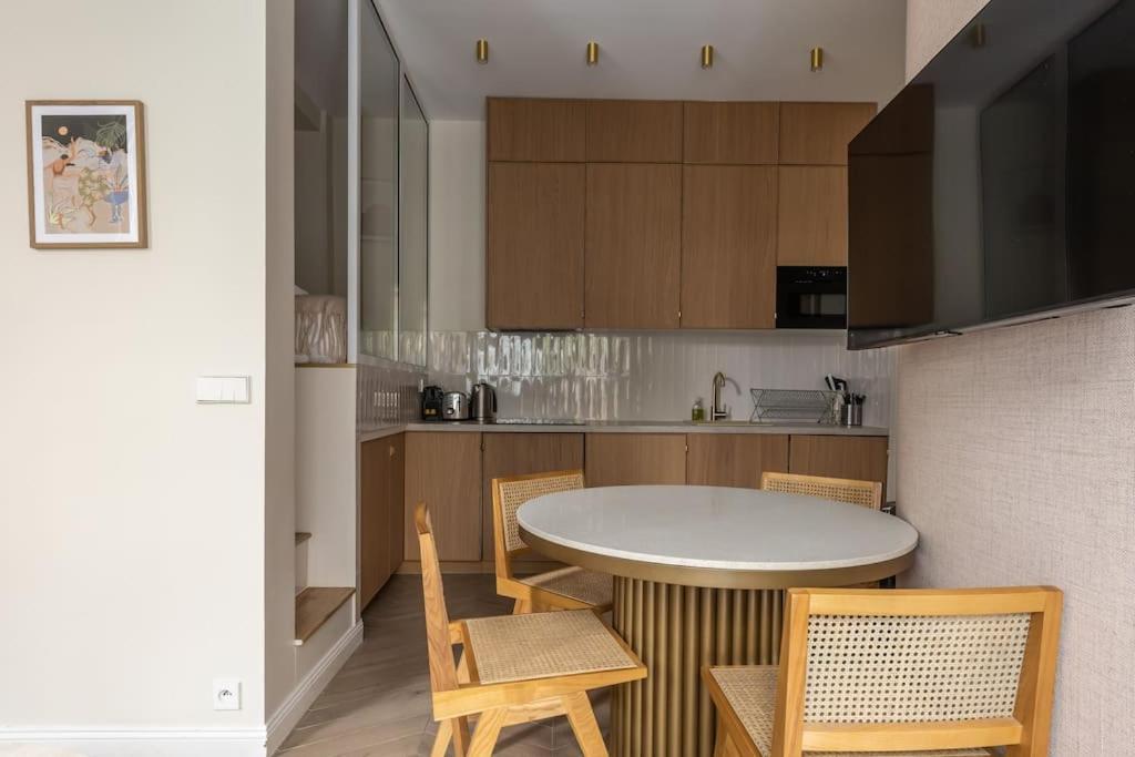Elegant 4-Star Stay In Central Paris - Suite Apart Экстерьер фото